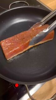 30 seconds. That’s all it takes. 🔥

Seared tuna — golden on the outside, raw silk on the inside. No overcooking. No shortcuts. Just heat, timing, and knowing when to let go.

This is what we mean when we say every detail matters.

Bookings & inquiries: DM @joshuascatering

.
.
.
#tuna #searedtuna #catering #cateringvienna #joshuascatering