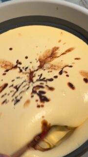 Velvety, rich, and just the right touch of indulgence 🤎✨
Chocolate fudge hazelnut brownies finished with a sprinkle of sea salt… balance is everything.

Handcrafted with love right here in Vienna.

#ViennaCaterer #WienFood #BrownieLove #ChocolateFudge #HazelnutDessert SeaSaltMagic DessertReel FoodieVienna CateringVienna SweetTooth InstaDessert HomeBaked LuxuryDesserts ViennaEats GourmetTreats